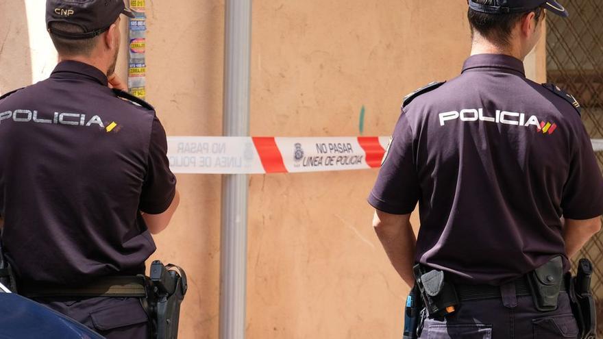 Reyerta cuchillo y hacha en mano en una calle de Cartagena