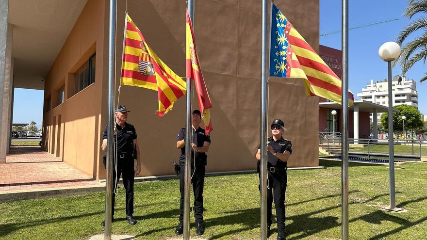La Policía Local de El Campello rinde un emotivo homenaje al agente Juan Francisco Belmonte, fallecido hace un año