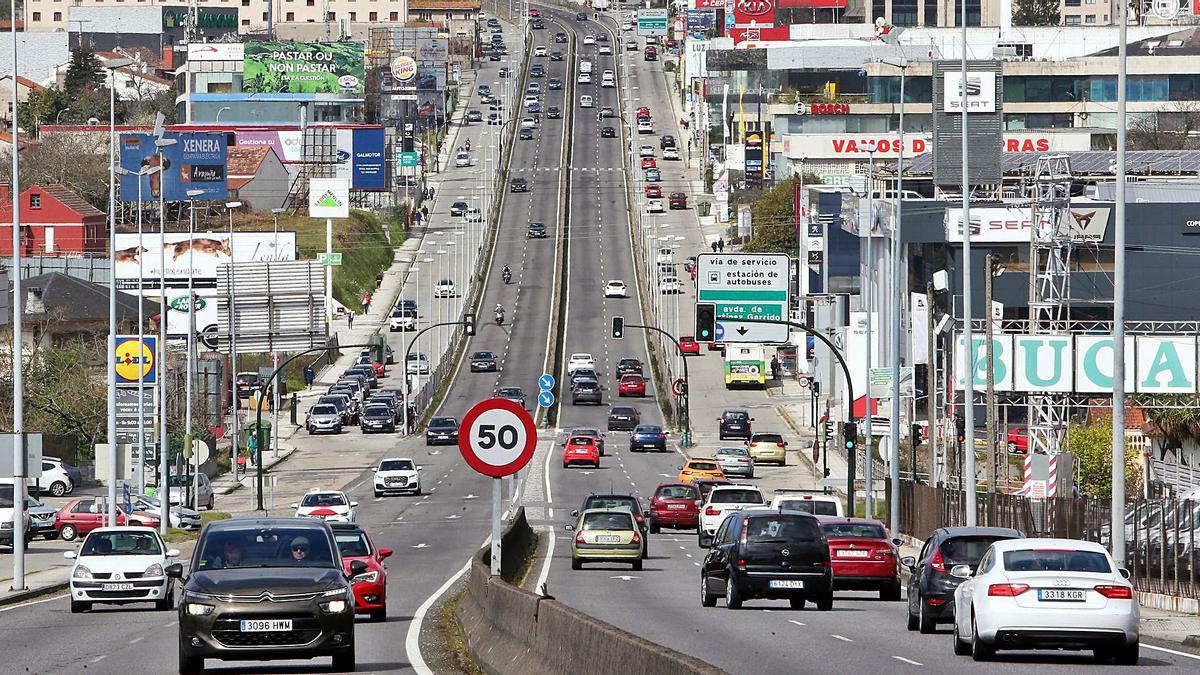 Vista general de la avenida de Madrid, uno de los principales accesos rodados a la ciudad. 