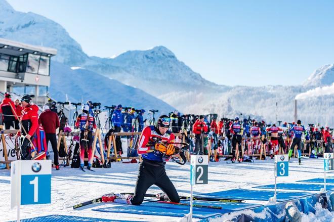 Dominik Landertinger de Austria asiste a la capacitación masculina de la Copa Mundial de Biatlón IBU en Hochfilzen, Austria.