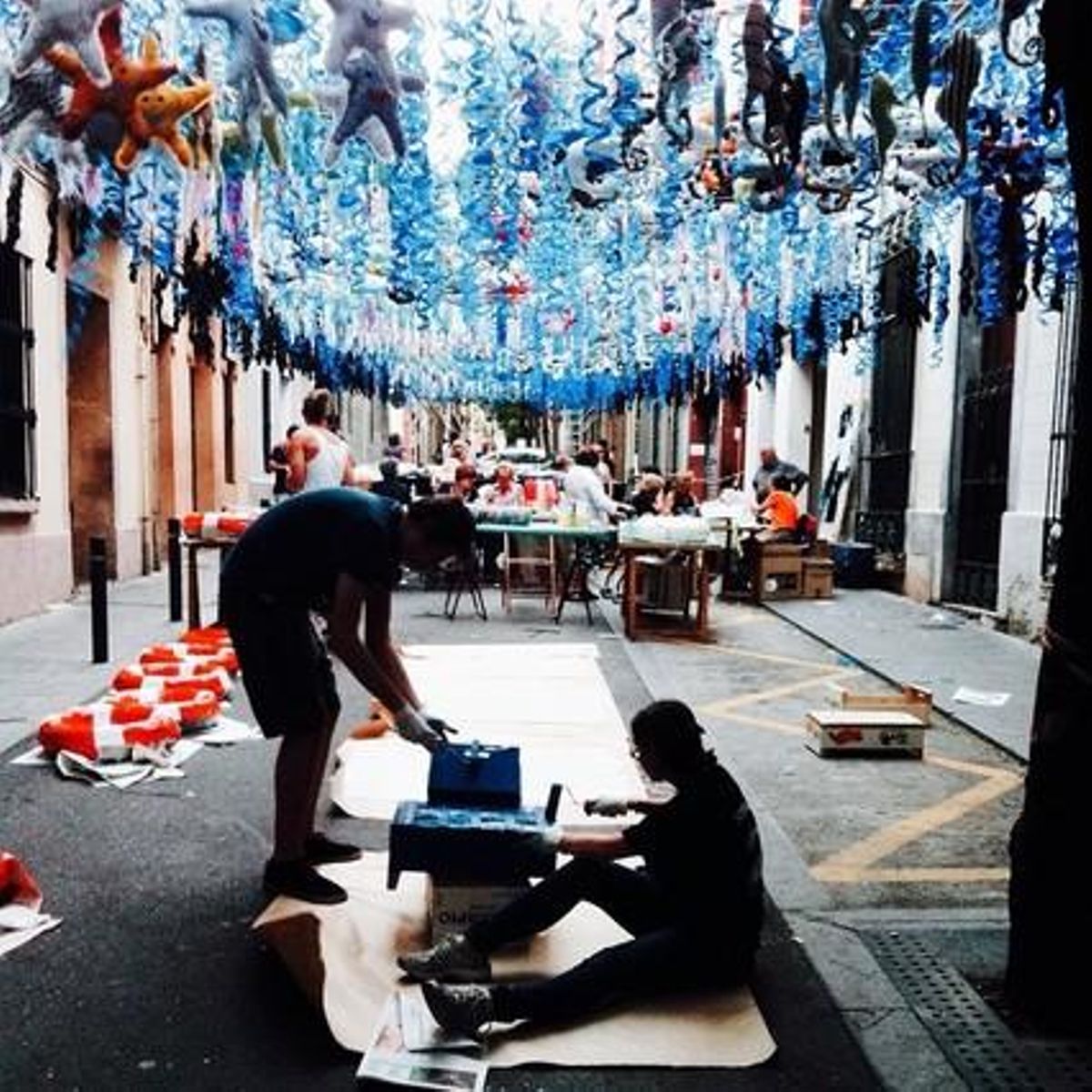 Preparatius de les festes de Gràcia. 