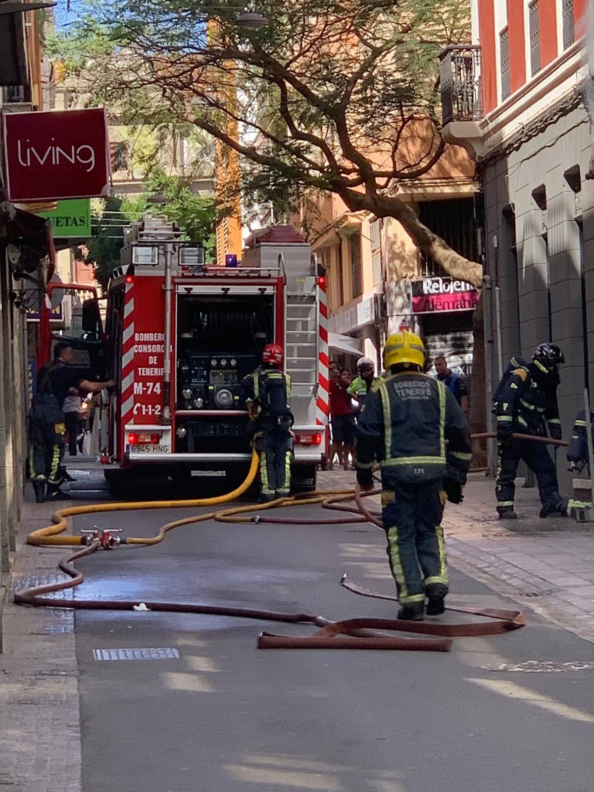 Incendio en la calle Primo de Rivera