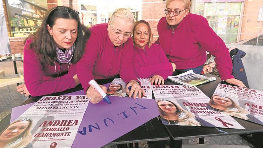 La manifestación en solidaridad con Andrea Carballo reúne 8.000 apoyos