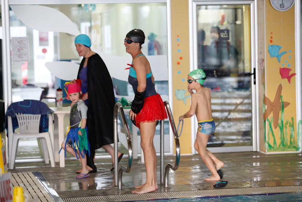 Carnaval en la piscina de es Viver