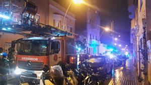 Incendio en un edificio de viviendas en Barcelona