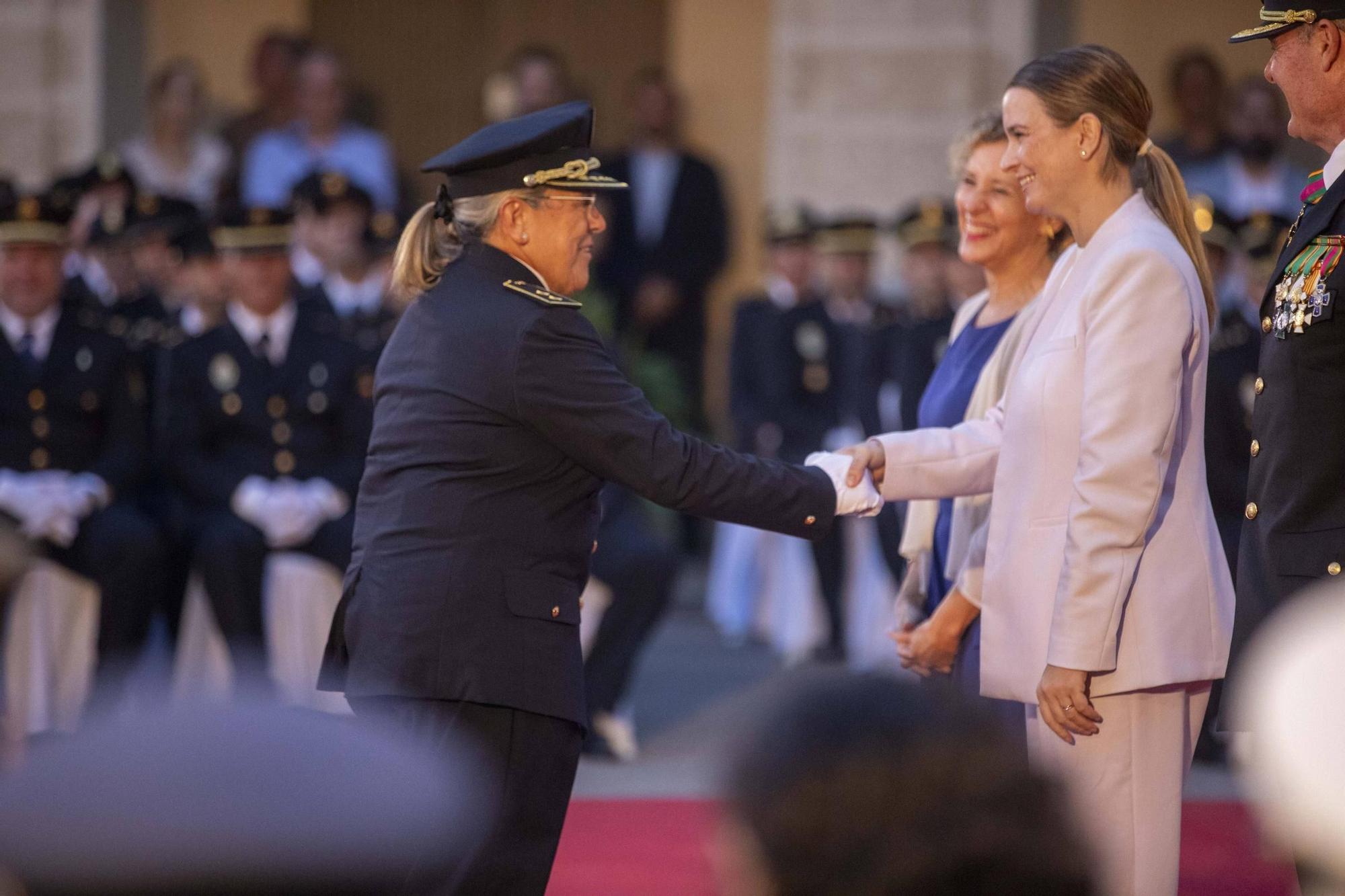 Fotos | La Policía Nacional celebra por todo lo alto su ‘Diada’ en el patio de la Misericòrdia, en Palma