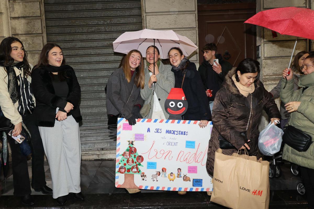 Las imágenes del Día de la Burrita y el Bando Real de Alcoy
