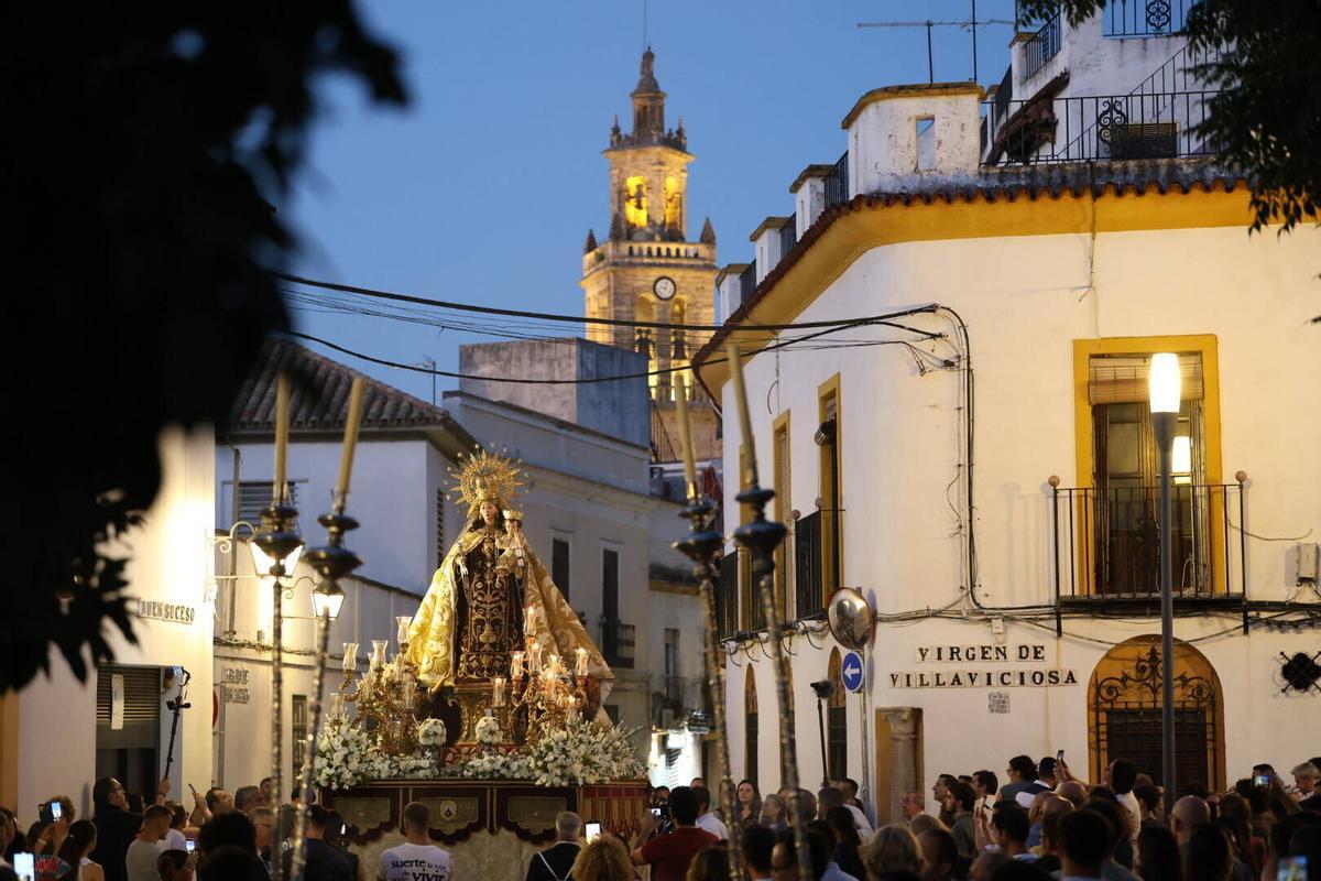 Las procesiones de la Virgen del Carmen por las calles de Córdoba, en imágenes