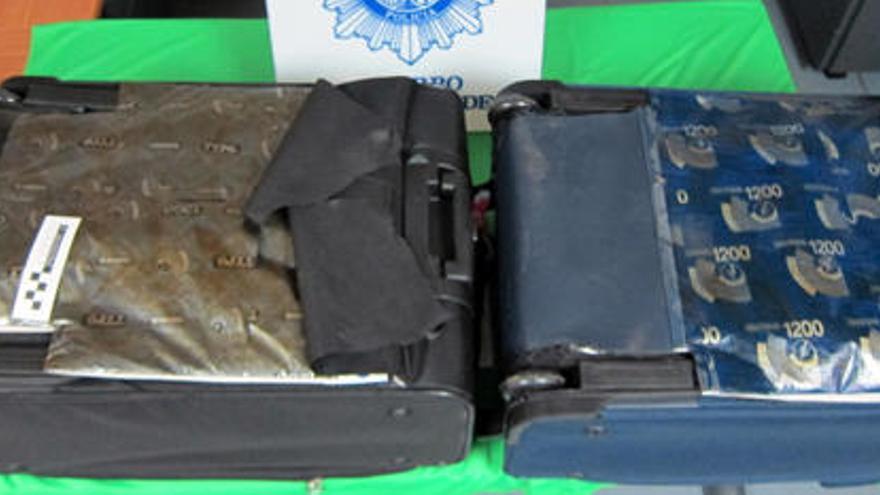 Tres arrestadas con heroína en el aeropuerto de Gando