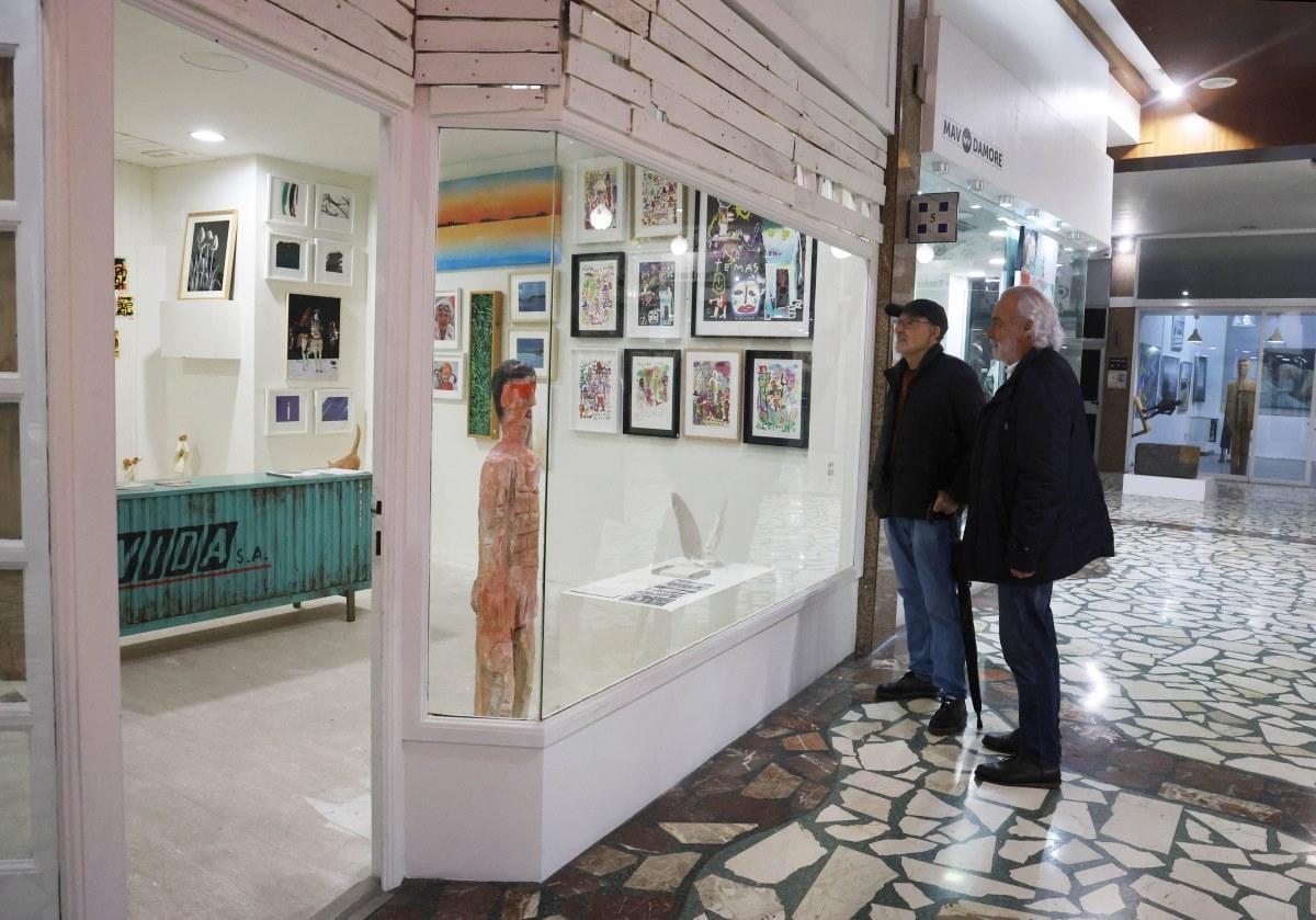 Exposición «Abre los ojos» de Espacio Beny, en Galerías Durán.