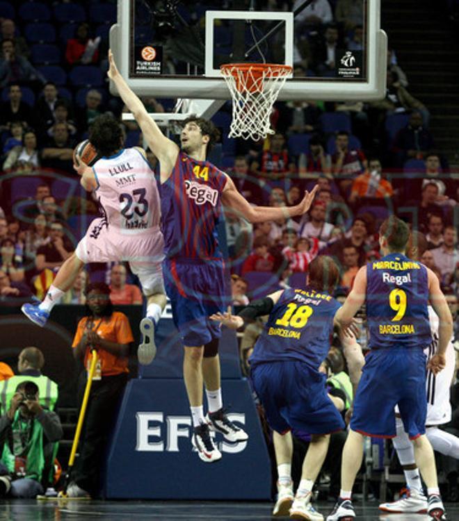 Barça Regal 67 - Real Madrid 74