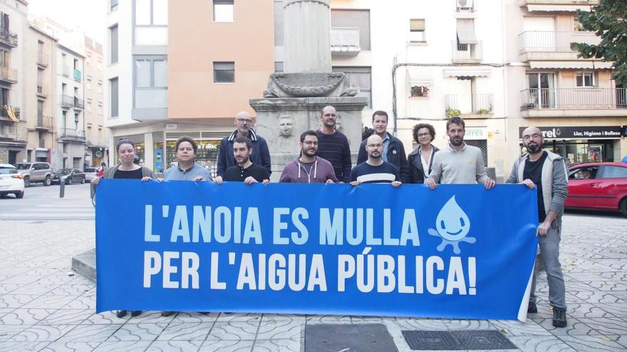 &quot;L&#039;Anoia es mulla per l&#039;aigua pública&quot;, lema de la manifestació