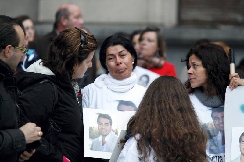 Fotogalería: Concentración en apoyo a la familia de Víctor da Silva