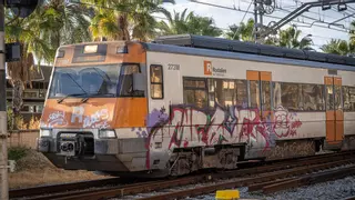 Cau el sistema de megafonia i informació en diverses estacions de Rodalies