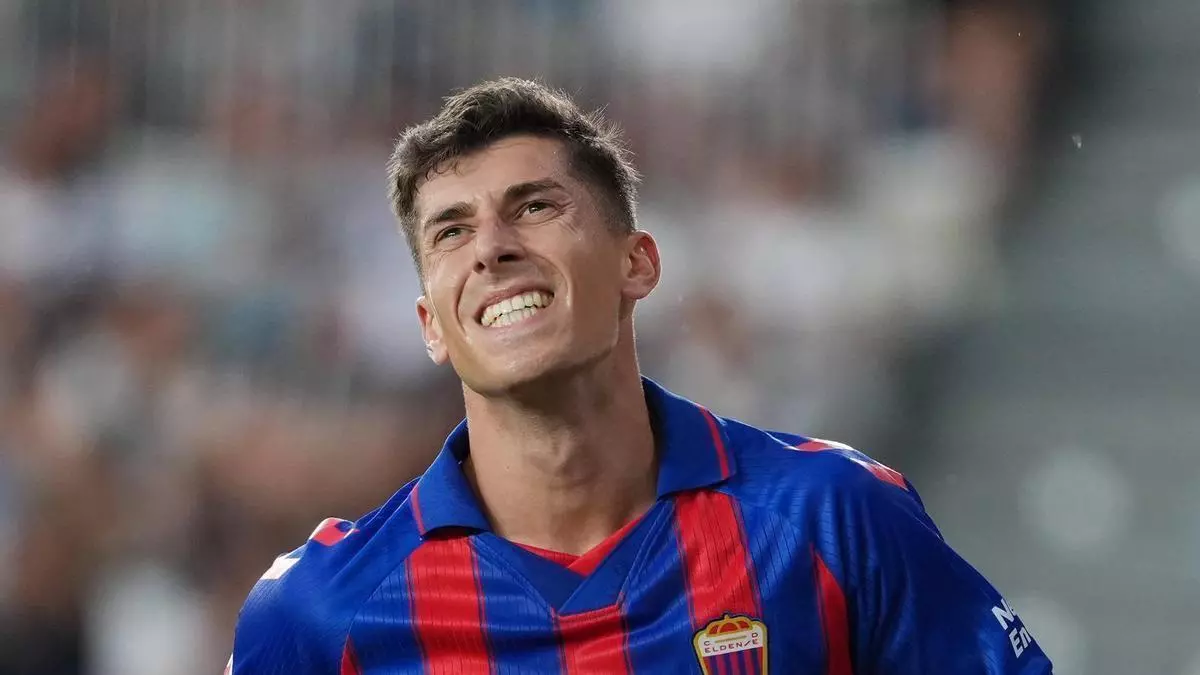Crónica del Burgos-Eldense: Un gol psicológico deprime al Eldense