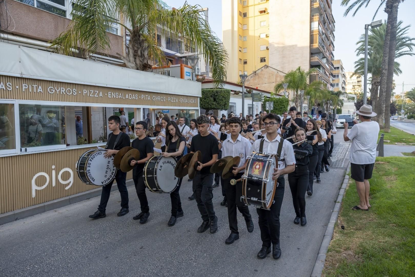 Las bandas de música de Paiporta y Catarroja, protagonistas del Festival Internacional de Bandas Ciudad de Torrevieja