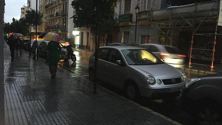 Las lluvias irán remitiendo a lo largo de este viernes.