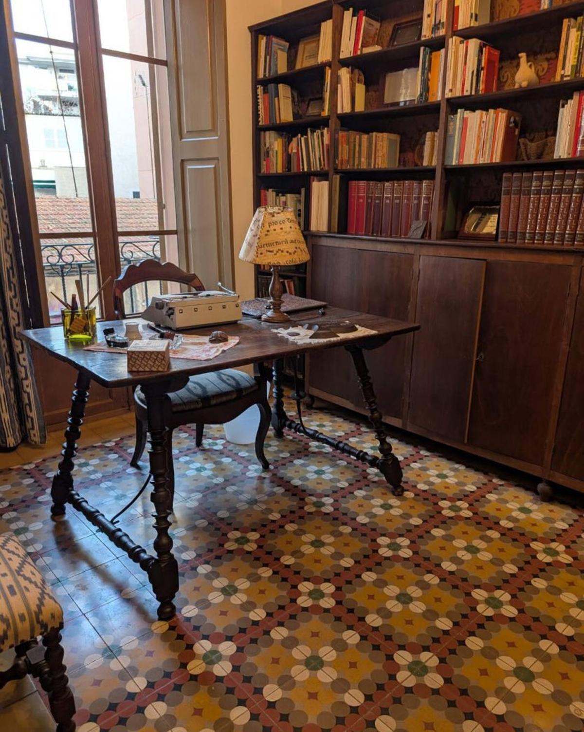 Despatx de Josep Maria Llompart.