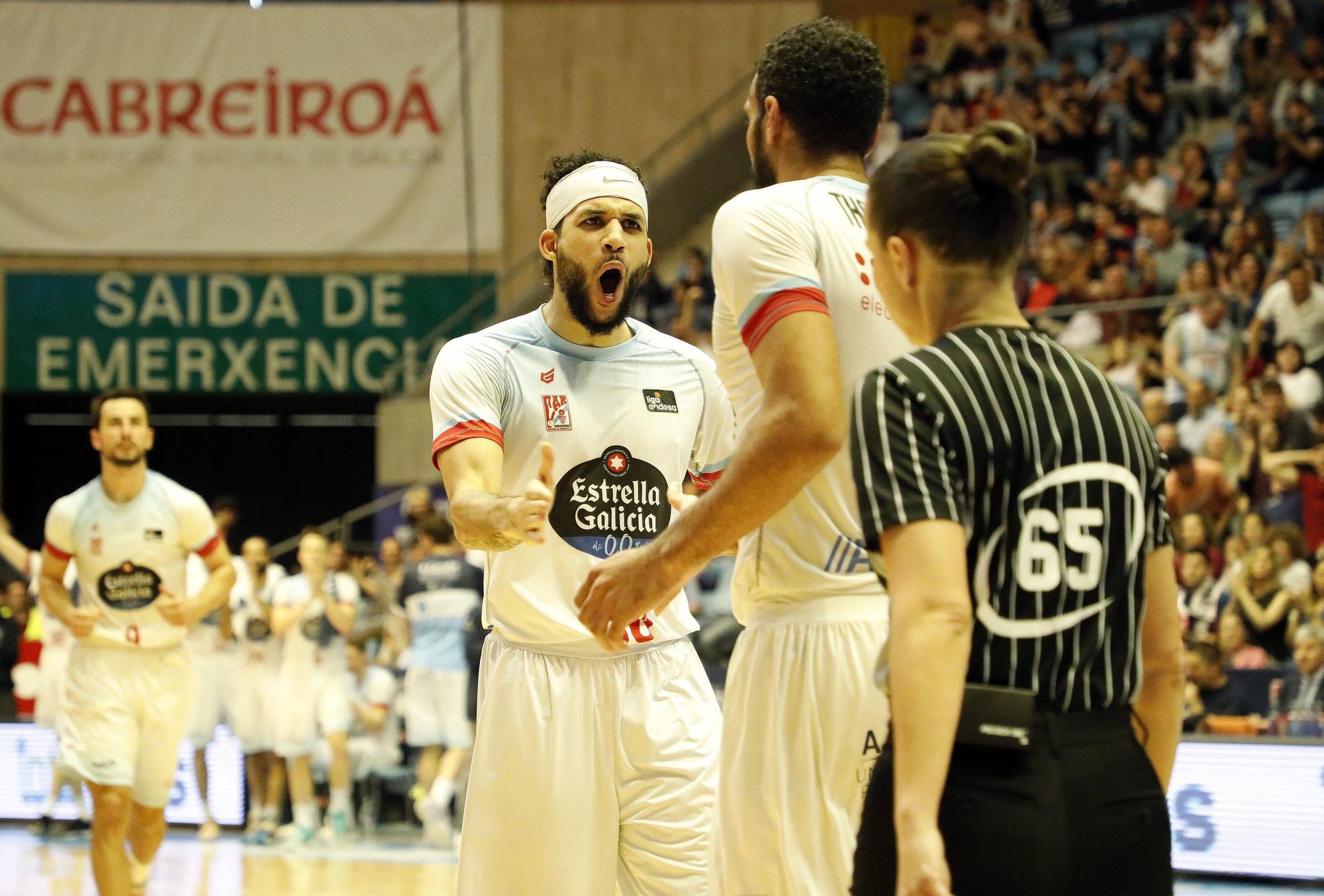 Monbus Obradoiro - Covirán Granada: las imágenes del partido