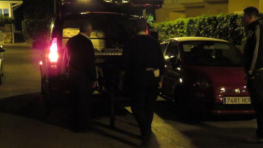 Muere un turista de 25 años en la puerta de un hotel en s&#039;Arenal