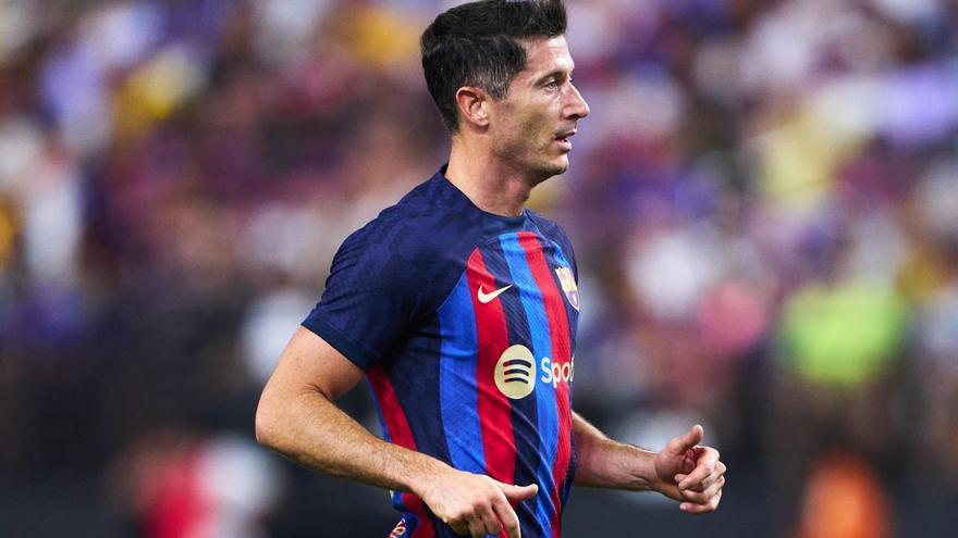 Lewandowski pide un par de refuerzos para conseguir un Barça que compita por todo