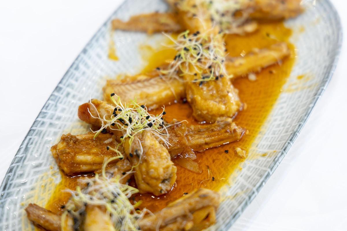 Mussola con pimentón y ajos.