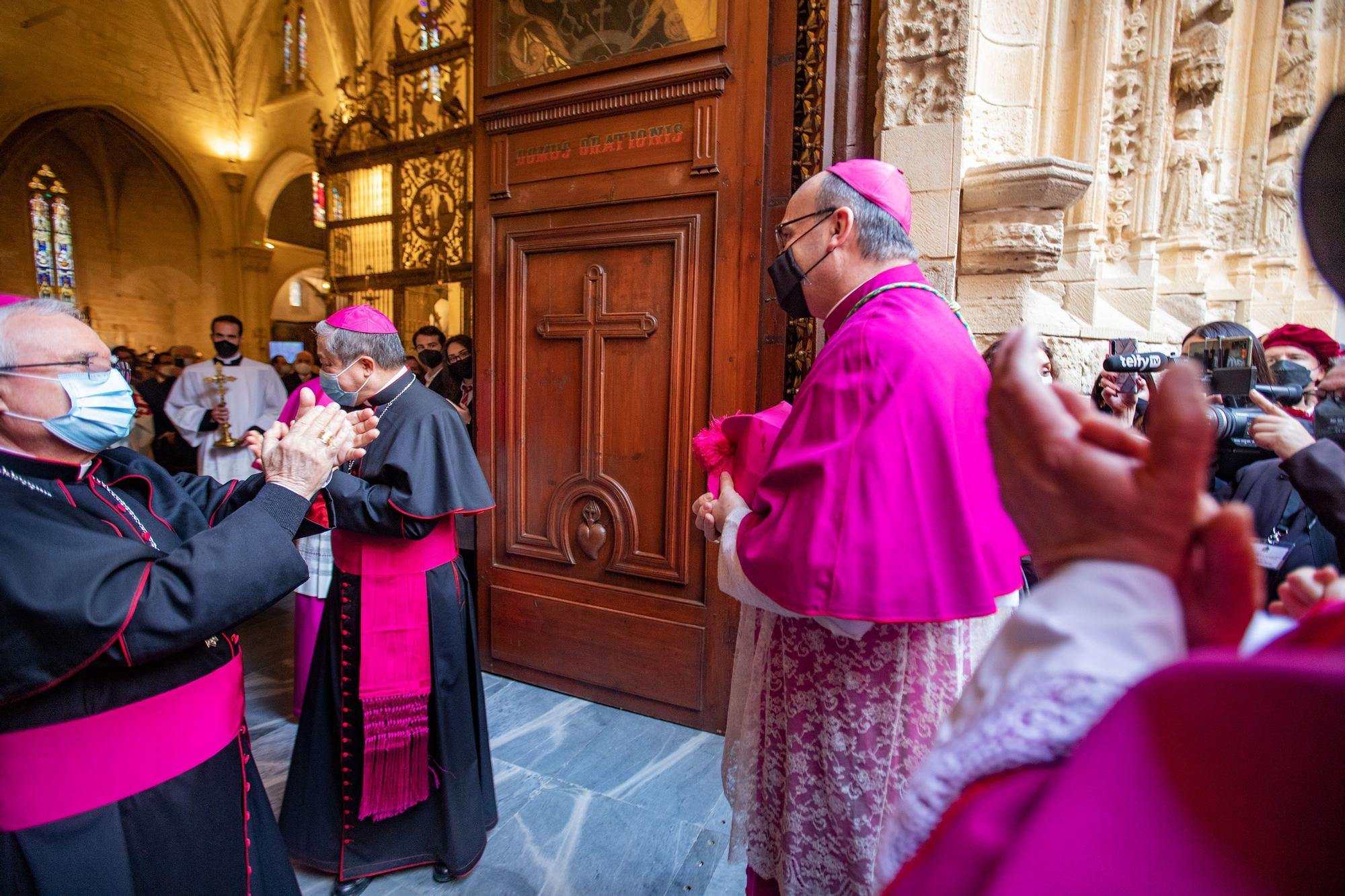 TOMA POSESIÓN DE JOSÉ IGNACIO MUNILLA ,  NUEVO OBISPO DE ORIHUELA