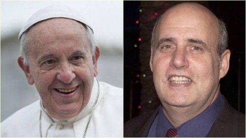 El Papa Francisco y Jeffrey Tambor