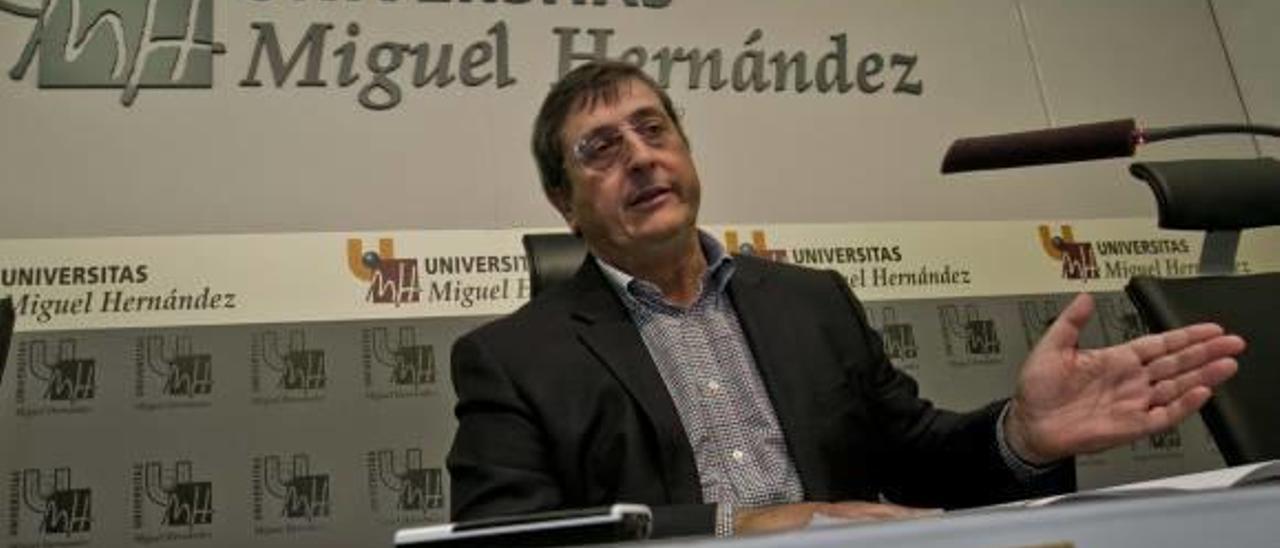 El rector de la UMH pide a Puig que suba la financiación de las universidades públicas