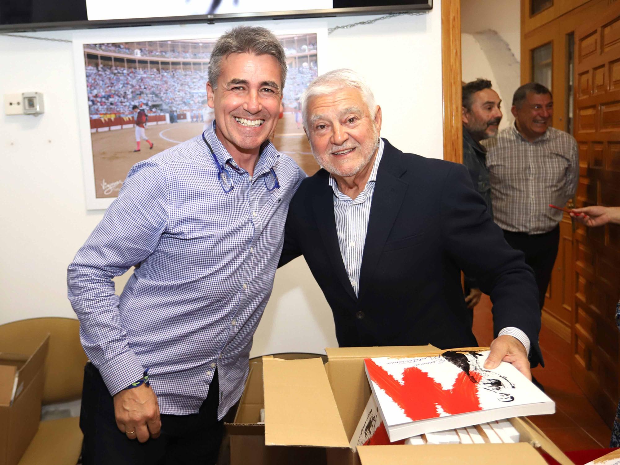 Presentación del libro "Esencia Mediterránea" dedicado al torero Manzanares en el Museo Taurino de Alicante