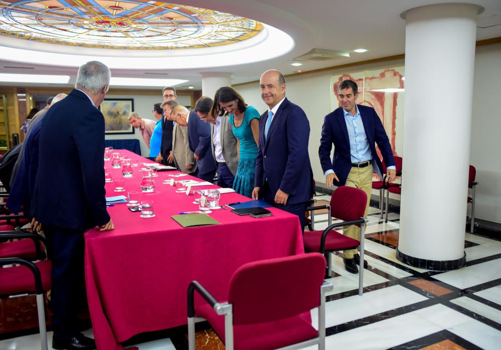 Reunión de los empresarios del Norte con Clavijo.