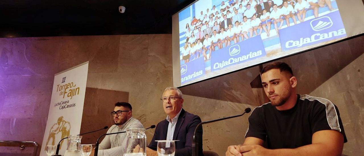 Eusebio Ledesma, Alfredo Luaces y Aitor Díaz, en la presentación del Torneo del Fajín.