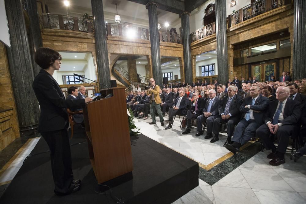 Entrega del premio del Banco Sabadell a la investigación económica a Nagore Iriberri