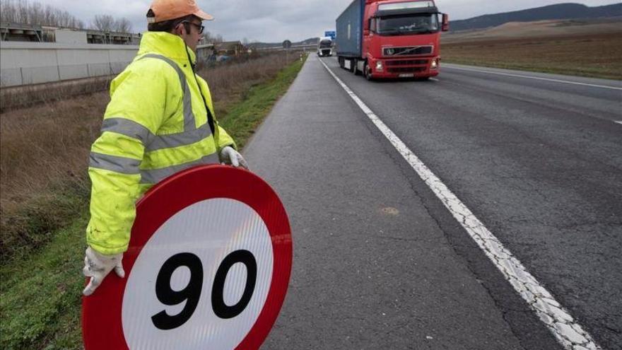 El límite a 90 km/h llega este martes a las carreteras convencionales