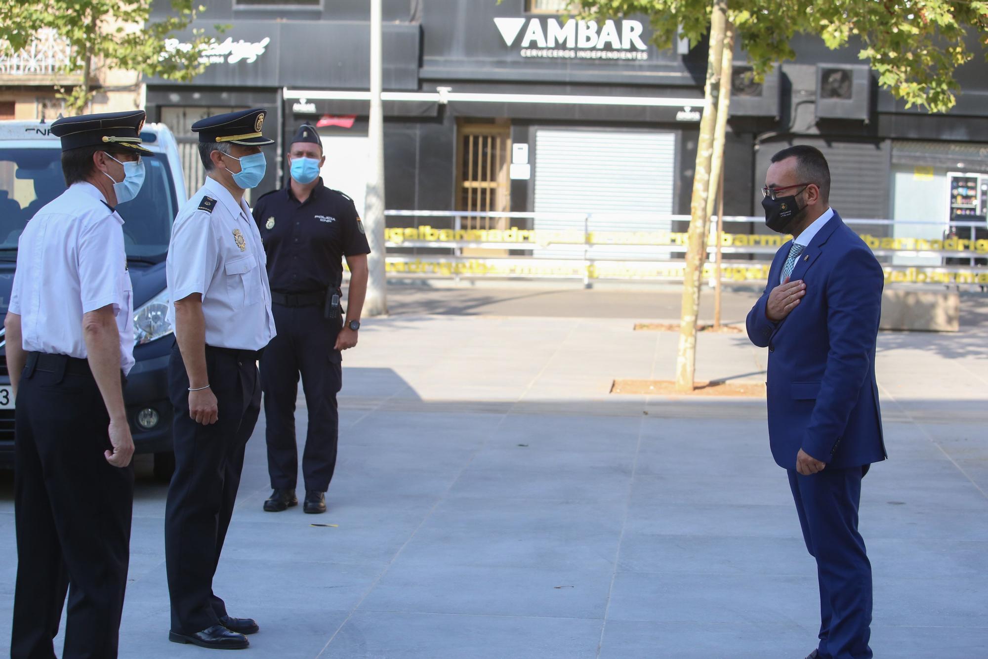 Entrega del bastón de mando a la comisaría de la Policía Nacional de Vila-real