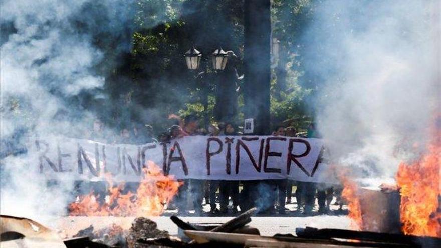 La ciudad chilena de Valparaíso vive la cuarta jornada de protestas violentas