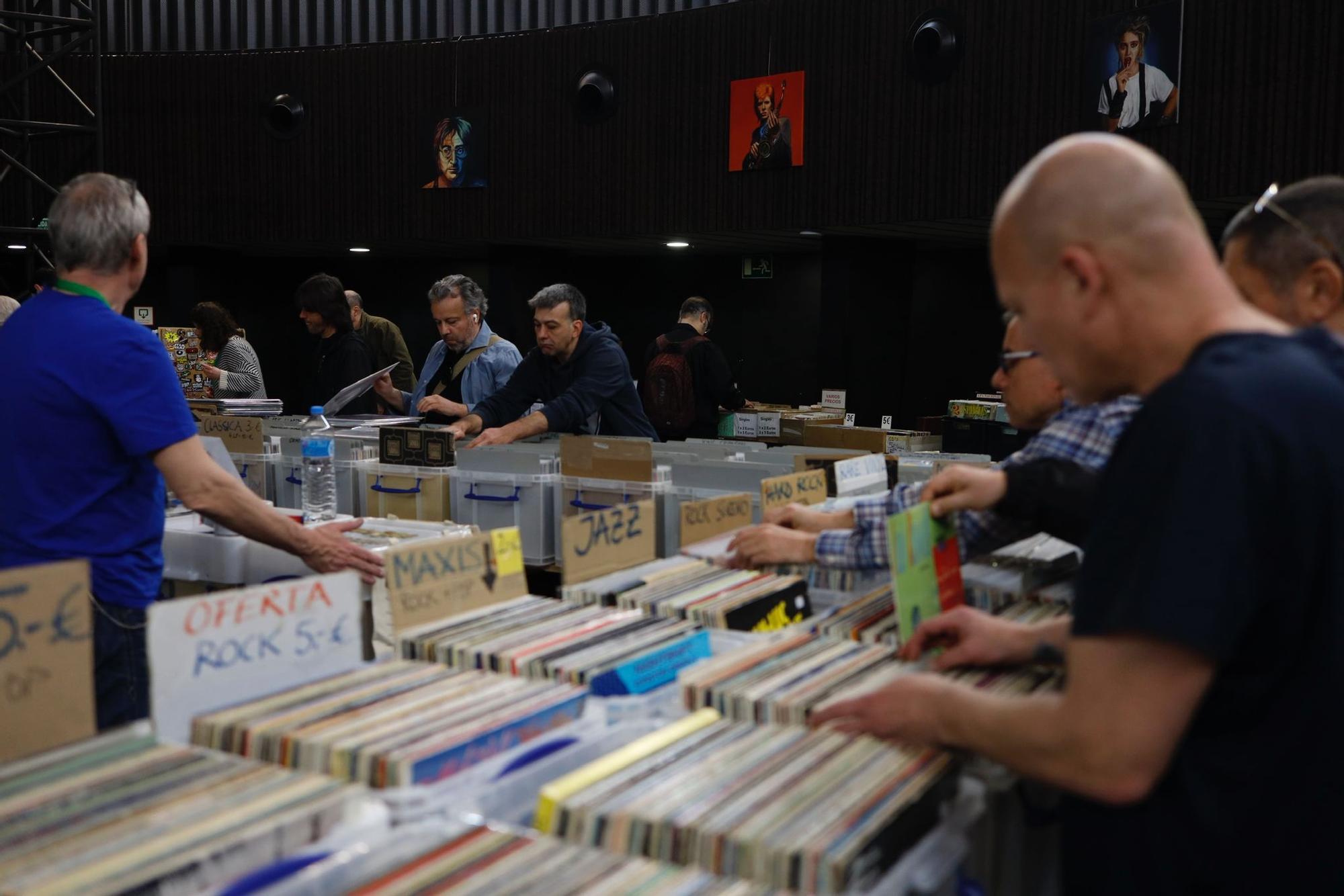 La Feria del Coleccionismo Musical reúne a los amantes del mundo discográfico