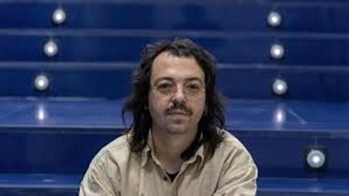 El escritor Borja Navarro, autor de 'Perros de caza'.