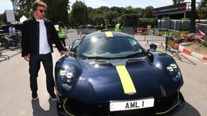Fernando Alonso, a su llegada al paddock de Monza