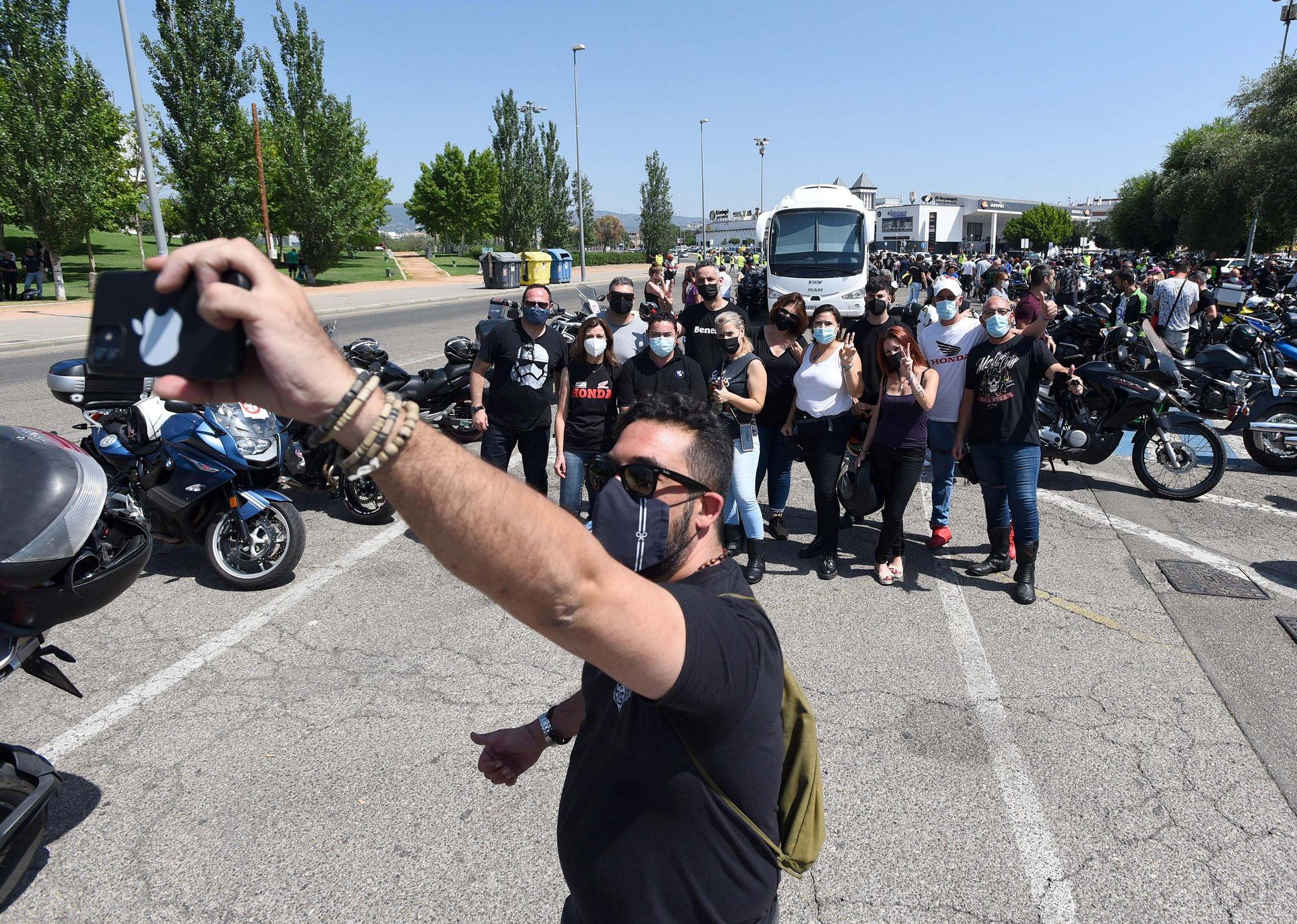 Concentración de motos para protestar por los peajes a las autovías