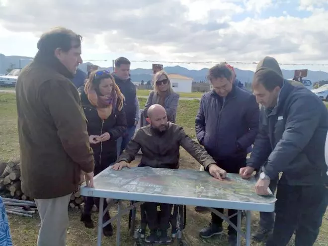 Visita de concejales populares a la Vega de Mestanza