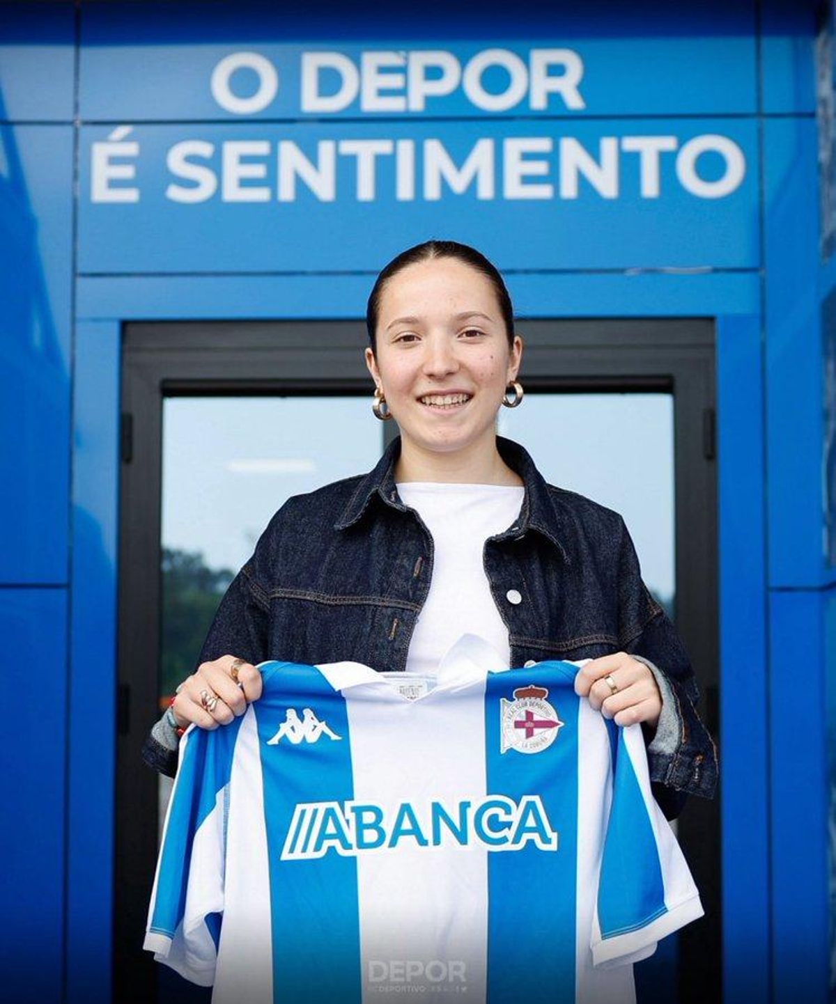Daniela Valbuena.