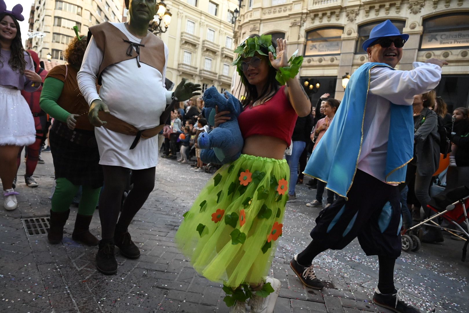 Desfile de collas y carros