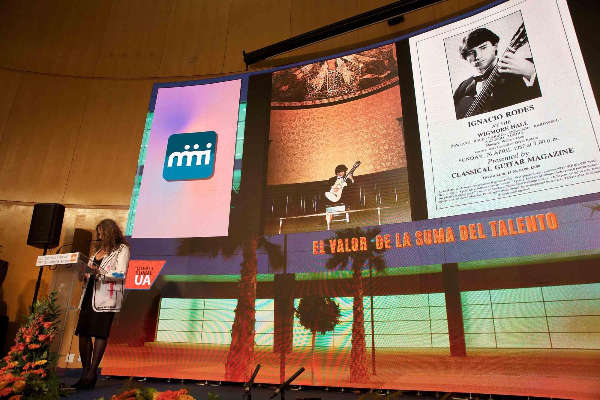 IV edición de la gala "Alumni UA" 2025 en la Universidad de Alicante