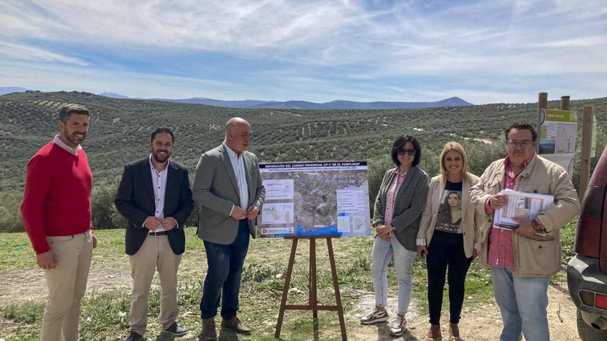 Presentación de las actuaciones que se realizan en varios caminos rurales.