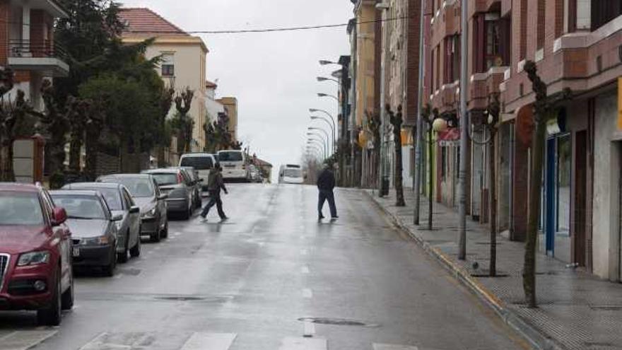 Vista de la avenida del Gayo, una de las calles afectadas por la zona azul playera.