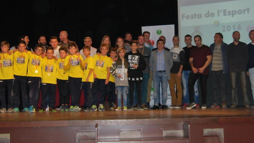 Tots els premiats després de la Gala celebrada a Cal Gallifa