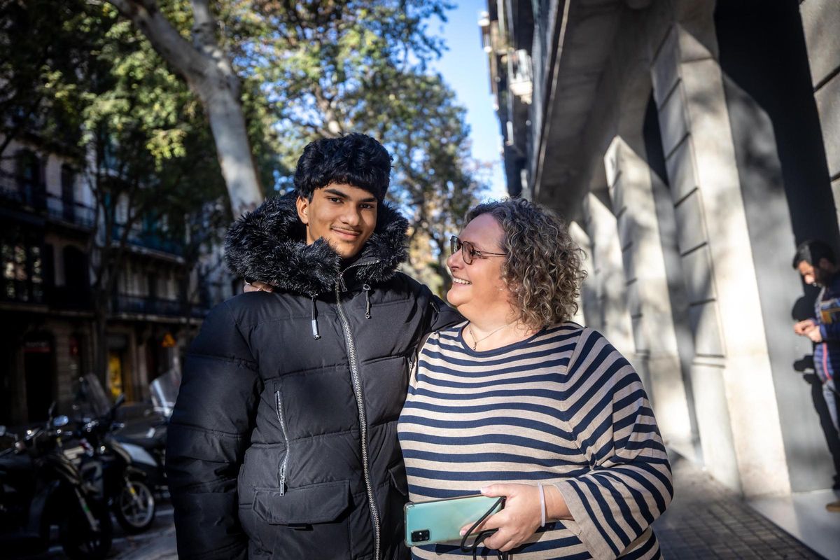 Jorge y Anna, dos de los participantes del Proyecto Coach de la Fundación Èxit, este miércoles en Barcelona.