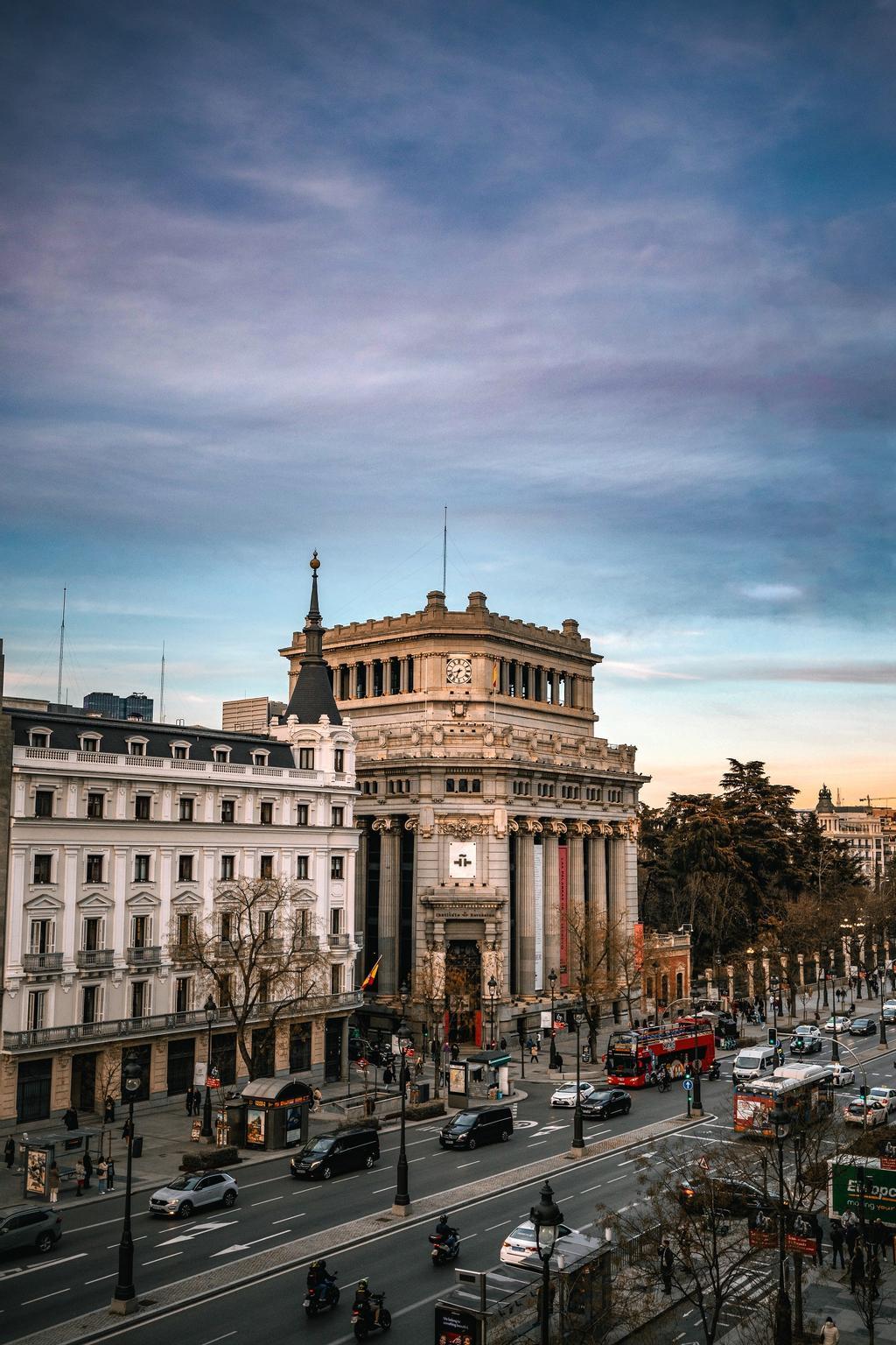 Instituto Cervantes, antiguo Banco Español del Río de la Plata.