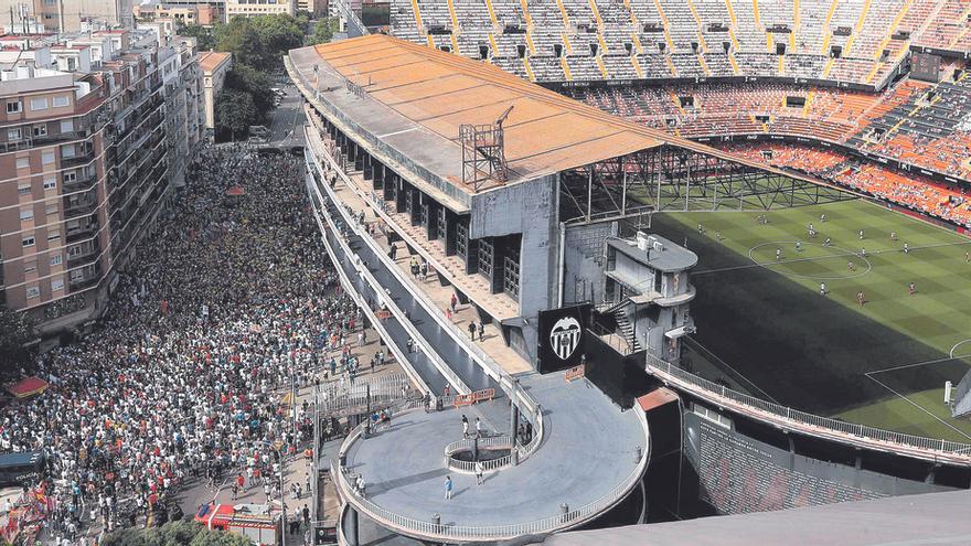 La lucha de Mestalla sigue en la calle